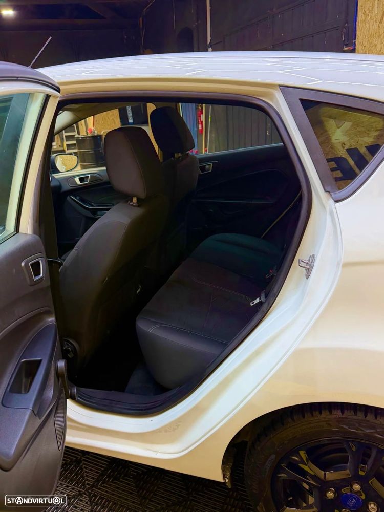 Ford Fiesta 1.5 TDCi Trend - 19