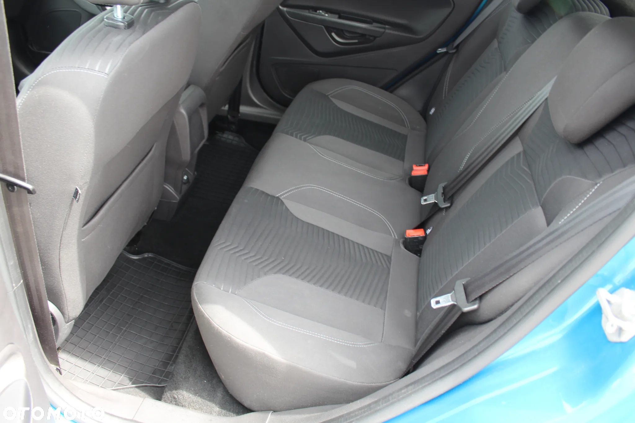 Ford Fiesta 1.0 EcoBoost Start-Stop Titanium - 18