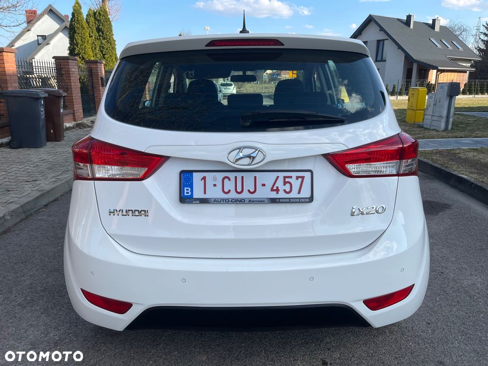 Hyundai ix20 1.4 blue Comfort - 9