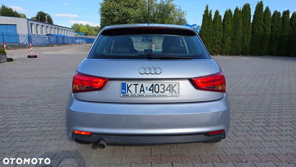 Audi A1 Sportback 1.4 TDI (ultra) sport - 4