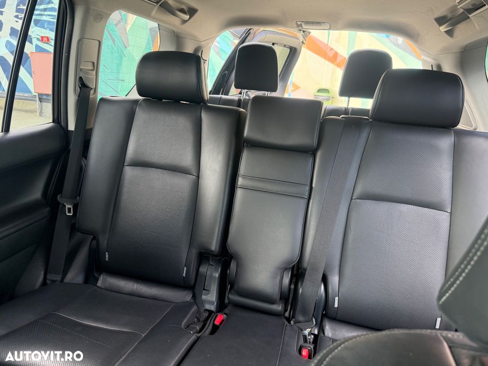 Toyota Land Cruiser 2.8l D-4D 204 CP A/T 7 locuri Luxury AVS Black - 24