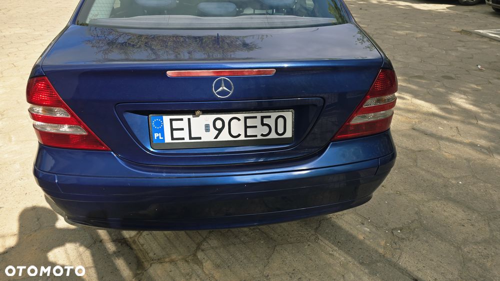 Mercedes-Benz Klasa C 220 CDI Classic - 11
