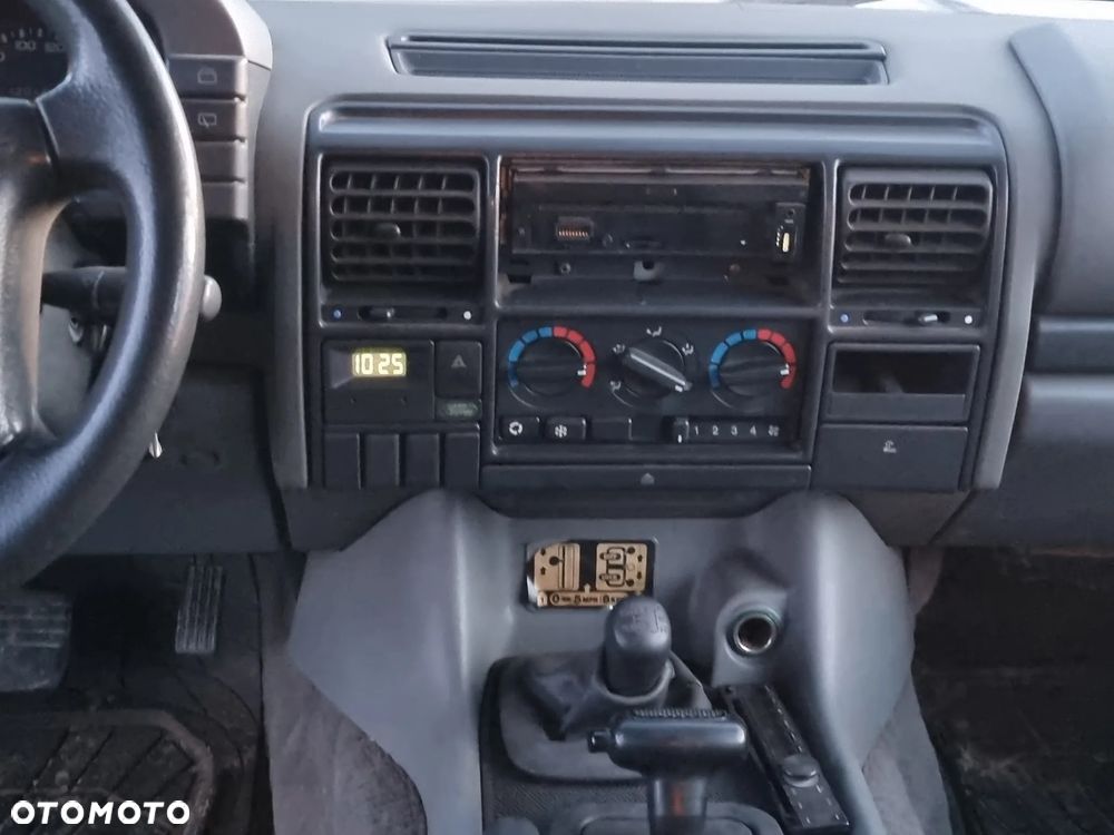 Land Rover Range Rover - 8