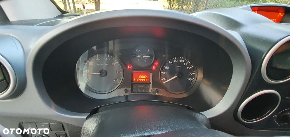 Peugeot Partner 120 VTi Family - 12