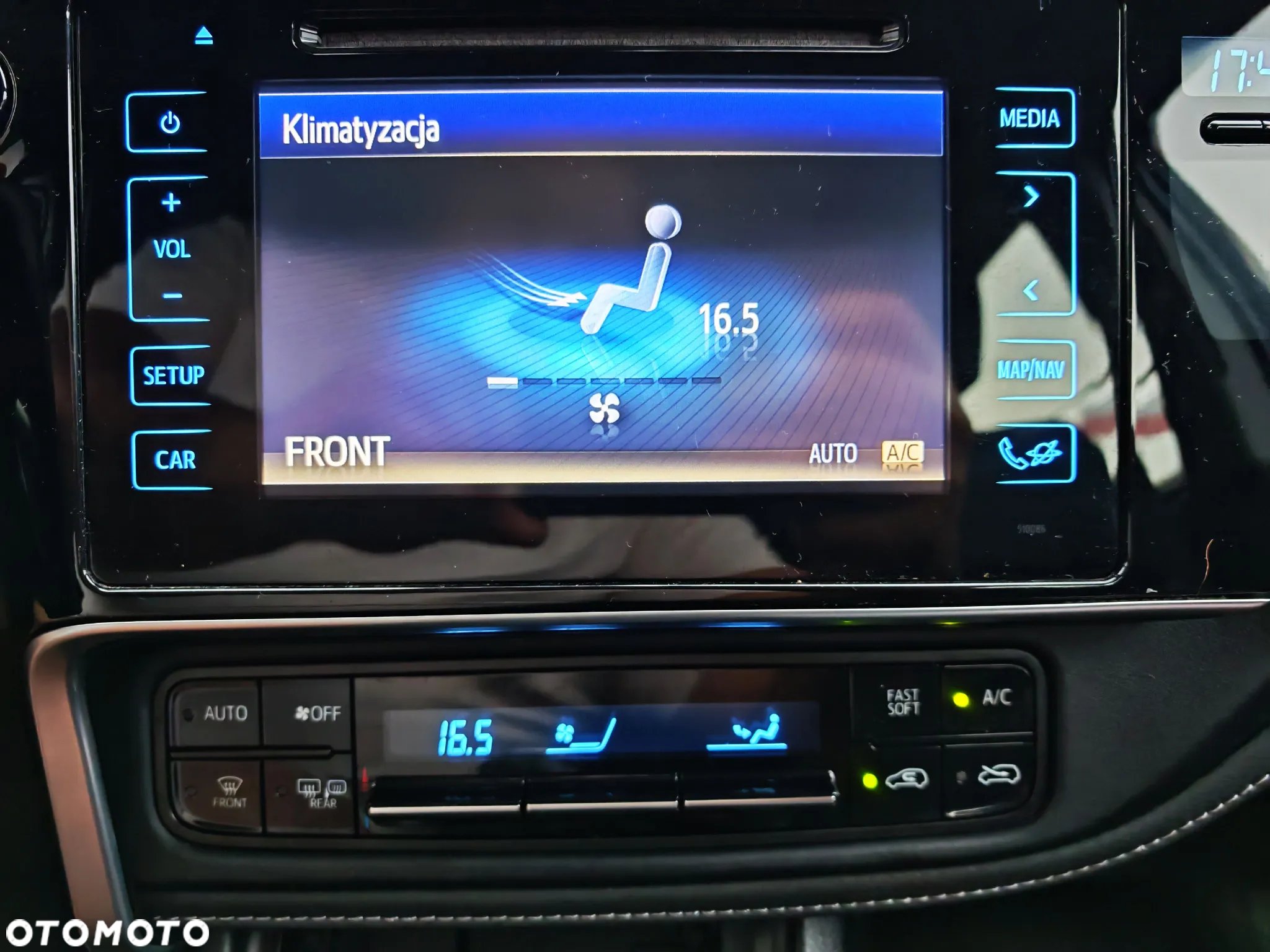 Toyota Auris 1.2 T Premium - 34