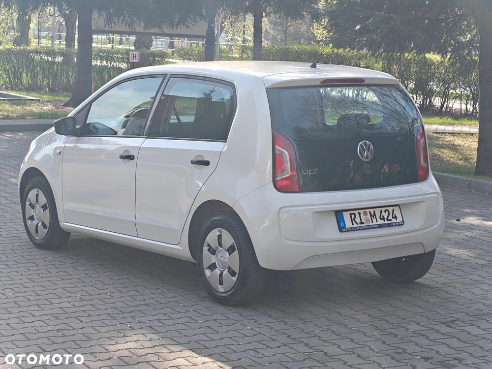 Volkswagen up! - 4