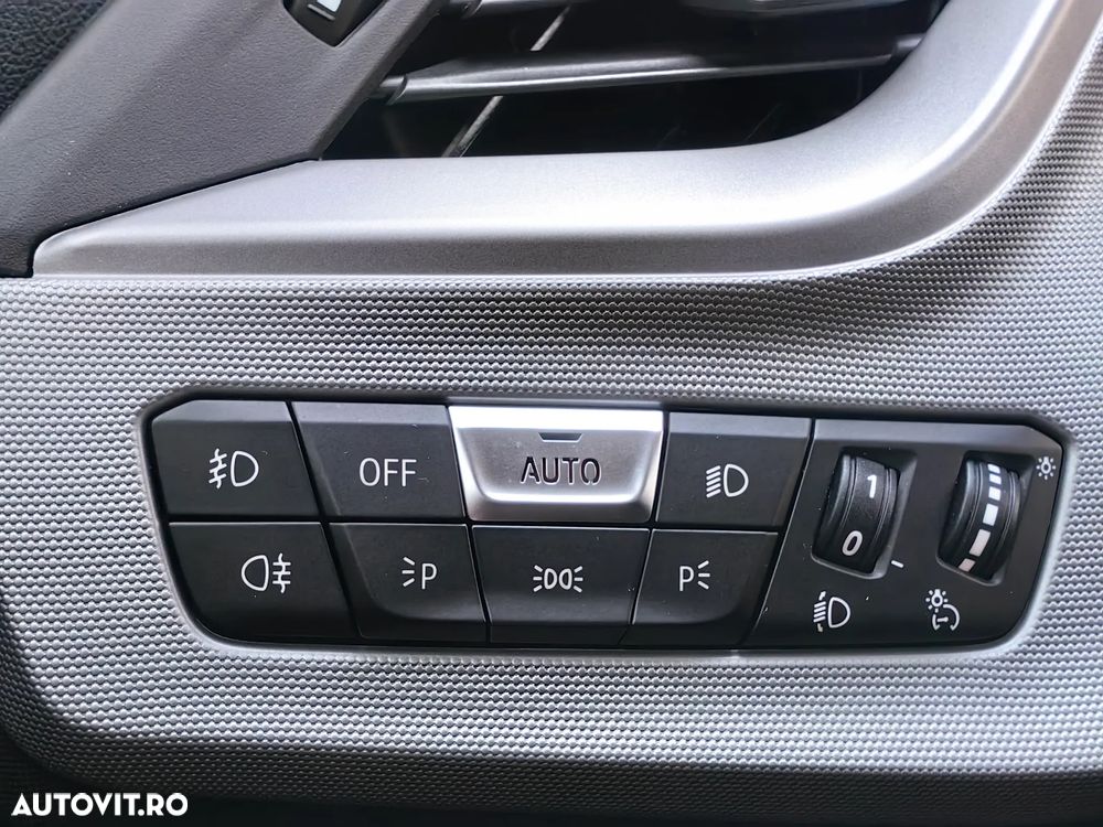BMW Seria 2 218d Aut. Advantage - 30
