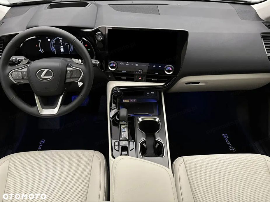 Lexus NX - 7