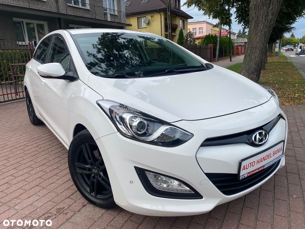 Hyundai i30 1.6 Trend - 19