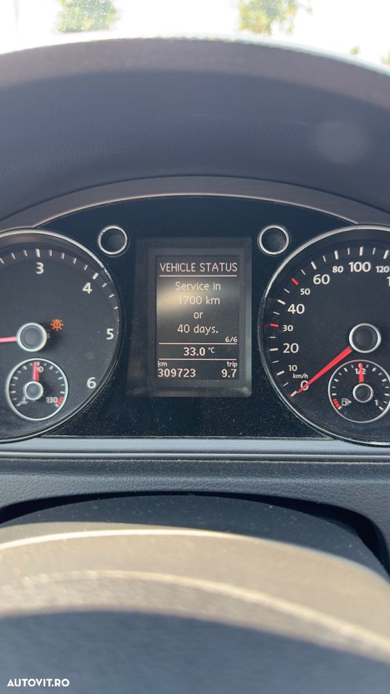 Volkswagen Passat 2.0 TDI Blue TDI Comfortline - 3