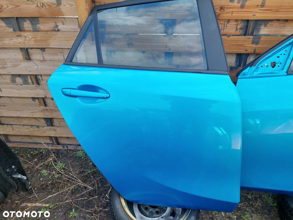 Mazda3 Bl  Lewe przó prawe tył - 4