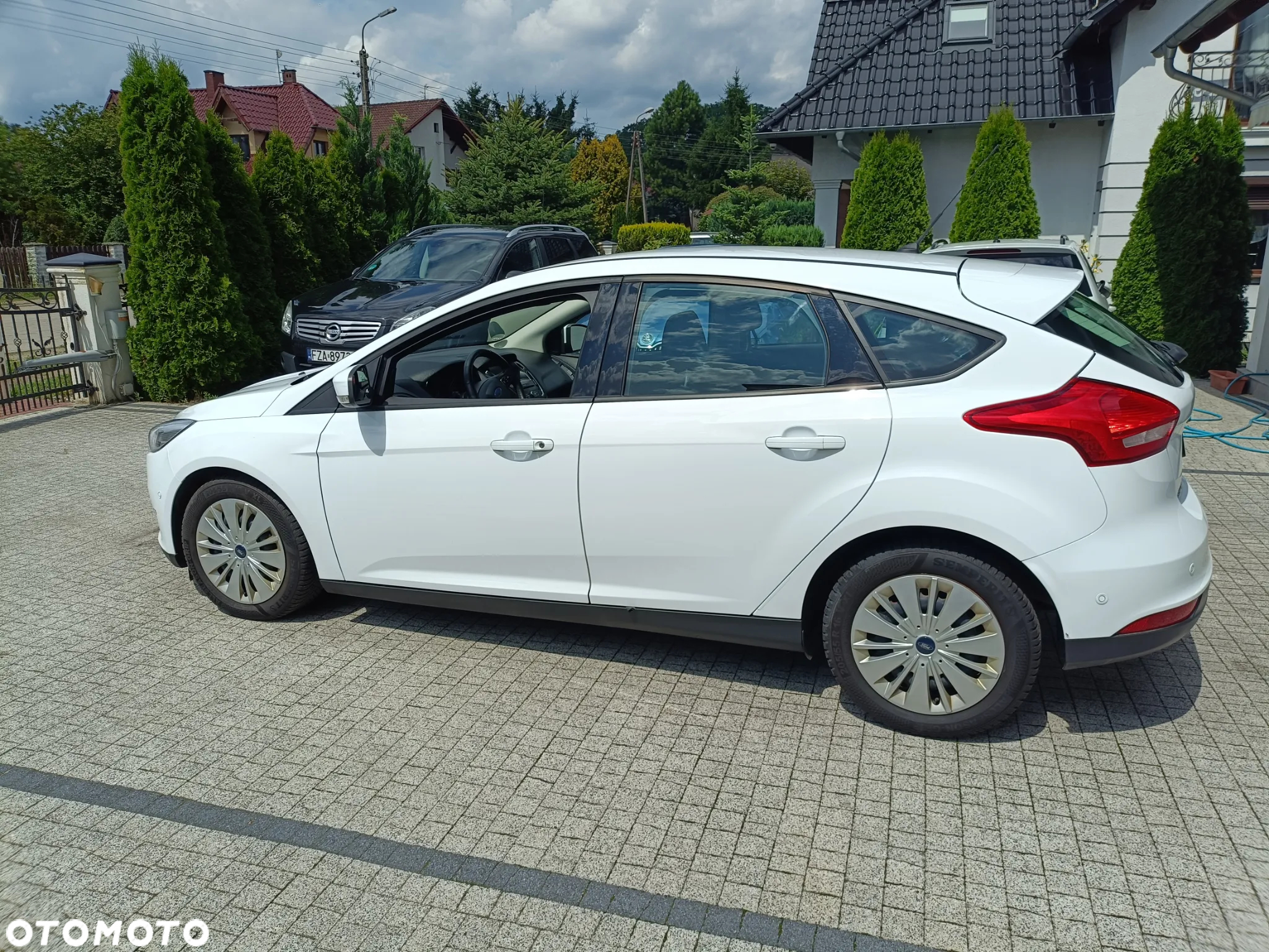 Ford Focus 1.0 EcoBoost SYNC Edition ASS - 13