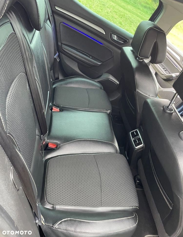 Renault Megane TCe 140 GPF BOSE EDITION - 15