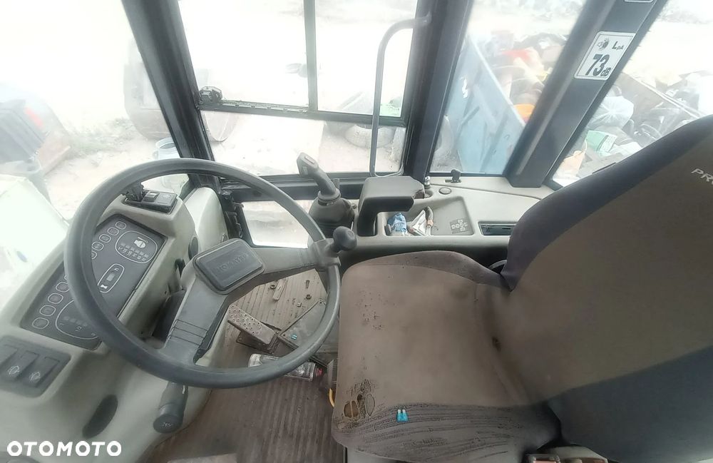 Komatsu WA90-3H - 5