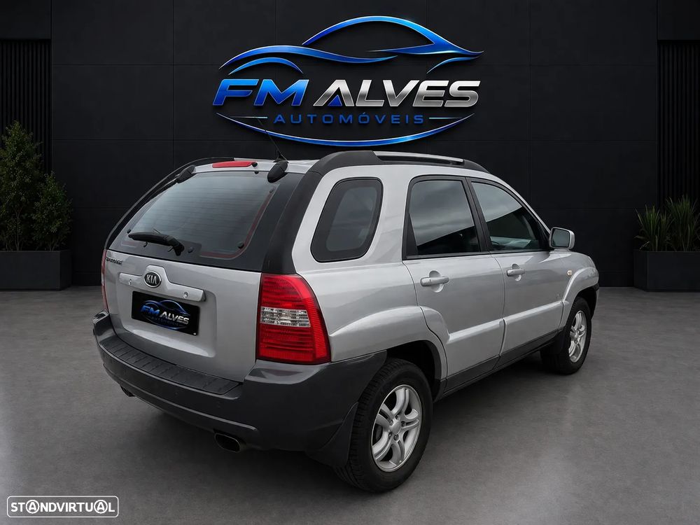 Kia Sportage 2.0 CRDI EX - 6
