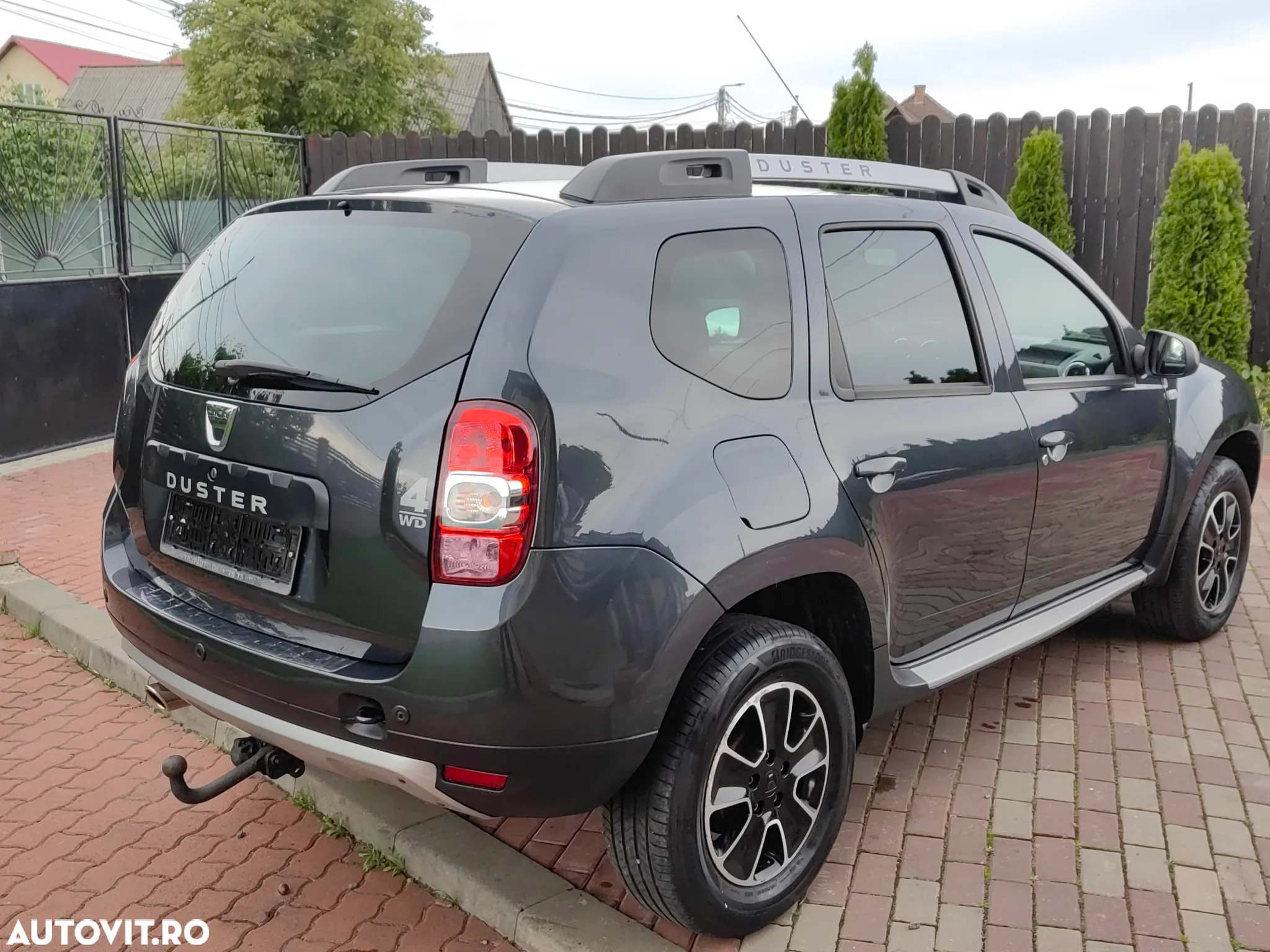 Dacia Duster dCi 110 FAP 4x4 Prestige - 12