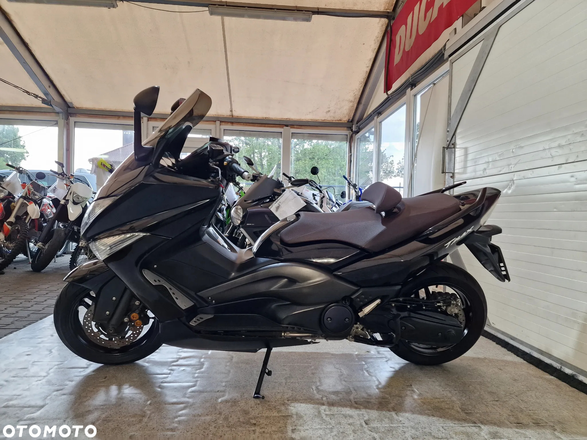 Yamaha Tmax - 9