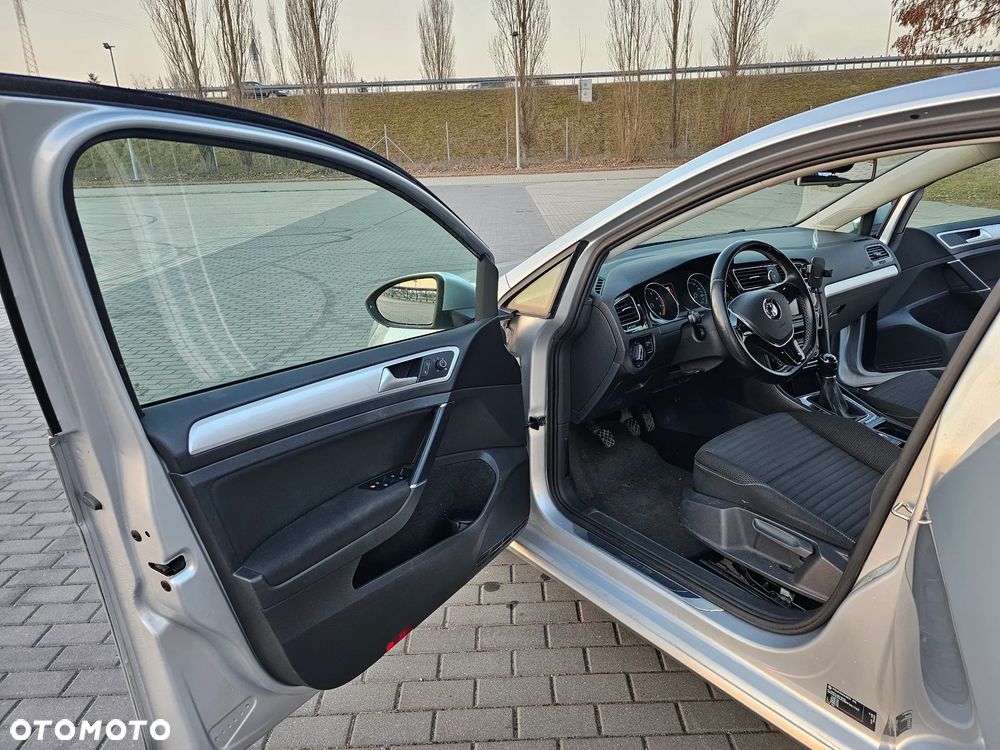 Volkswagen Golf 1.2 TSI BlueMotion Technology Cup - 18