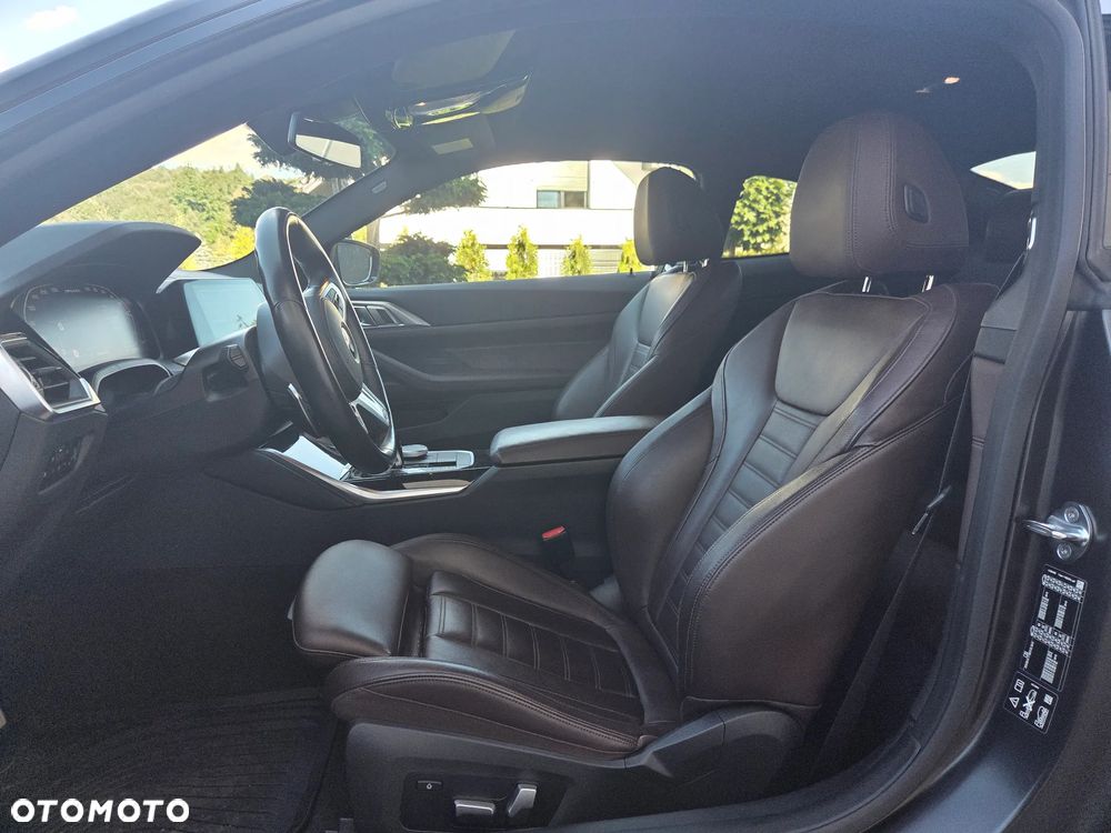 BMW Seria 4 M440i xDrive mHEV sport - 17