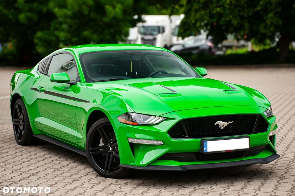Ford Mustang - 11