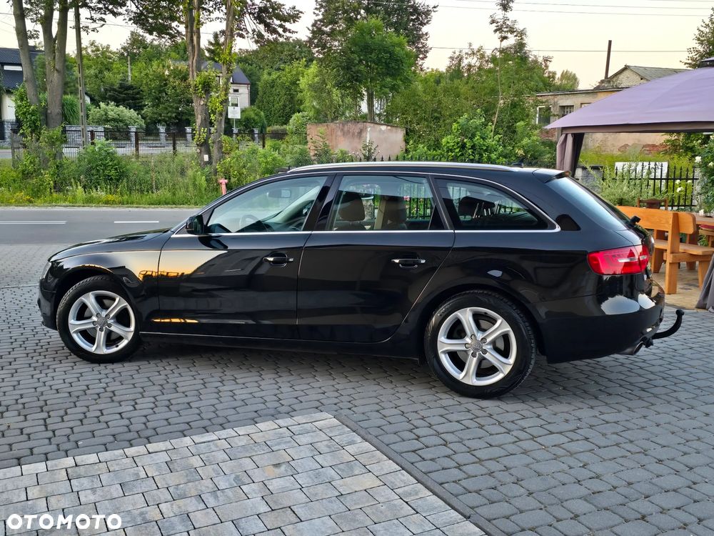 Audi A4 Avant - 16