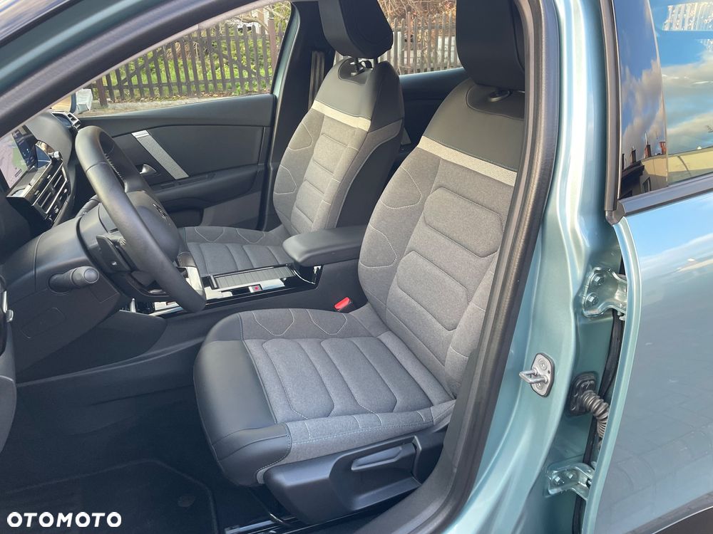 Citroën C4 PureTech 130 Stop&Start EAT8 SHINE - 22