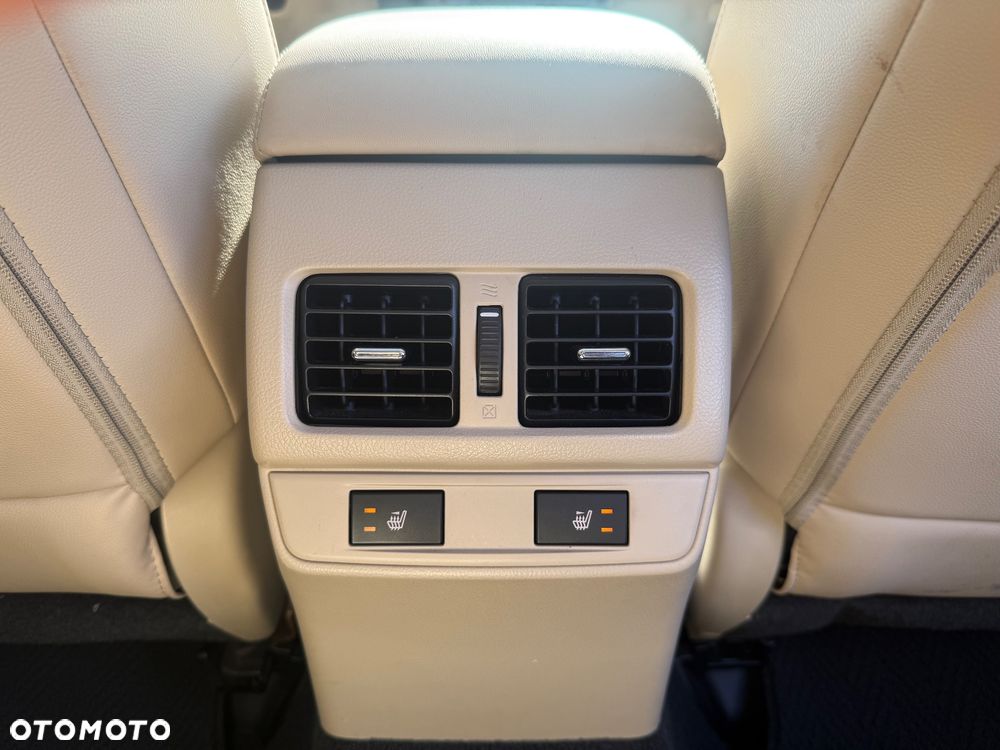 Subaru Outback 2.5i Exclusive - 26