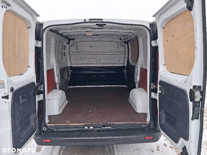 Renault Trafic - 9