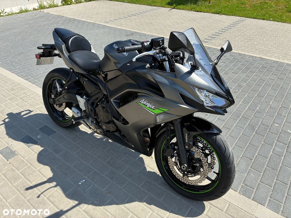 Kawasaki Ninja - 1