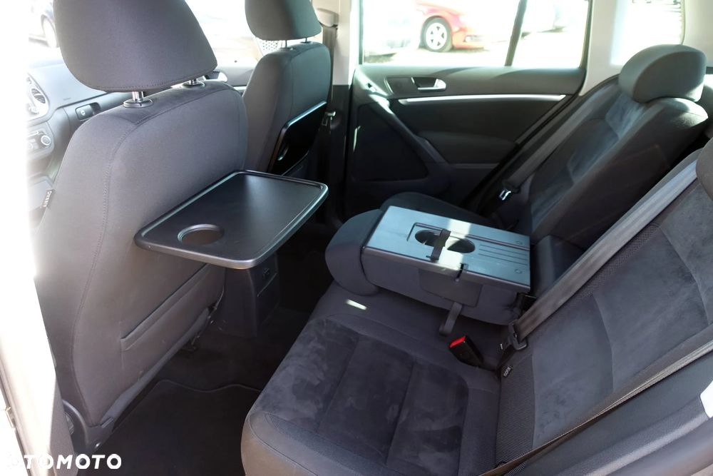 Volkswagen Tiguan 2.0 TDI DPF 4Motion BlueMotion Technology DSG Cup Sport & Style - 16