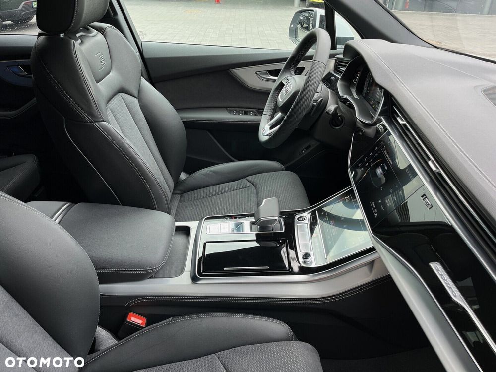 Audi Q7 - 15