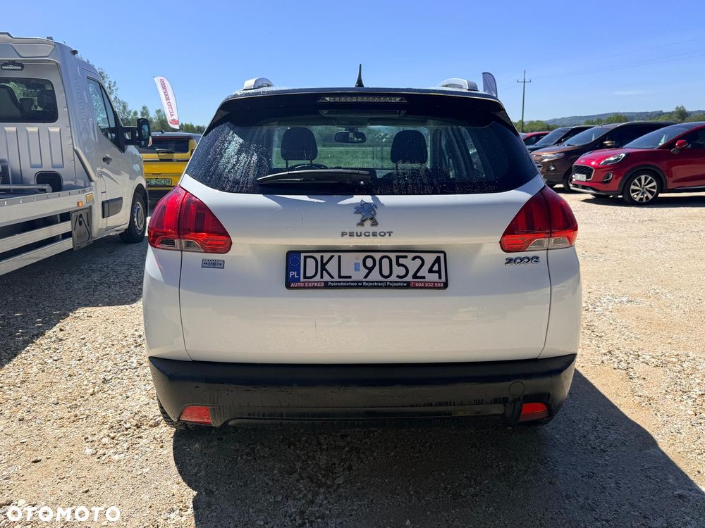 Peugeot 2008 1.2 VTi Allure - 8