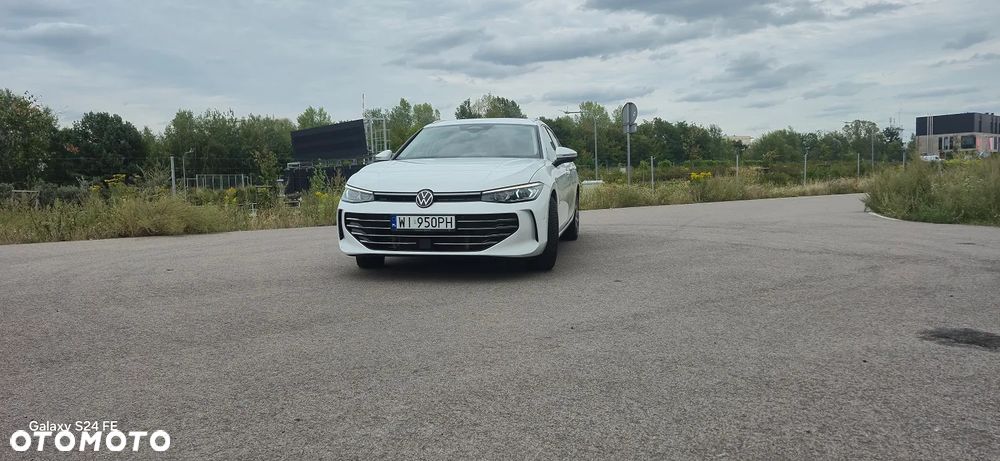 Volkswagen Passat - 35