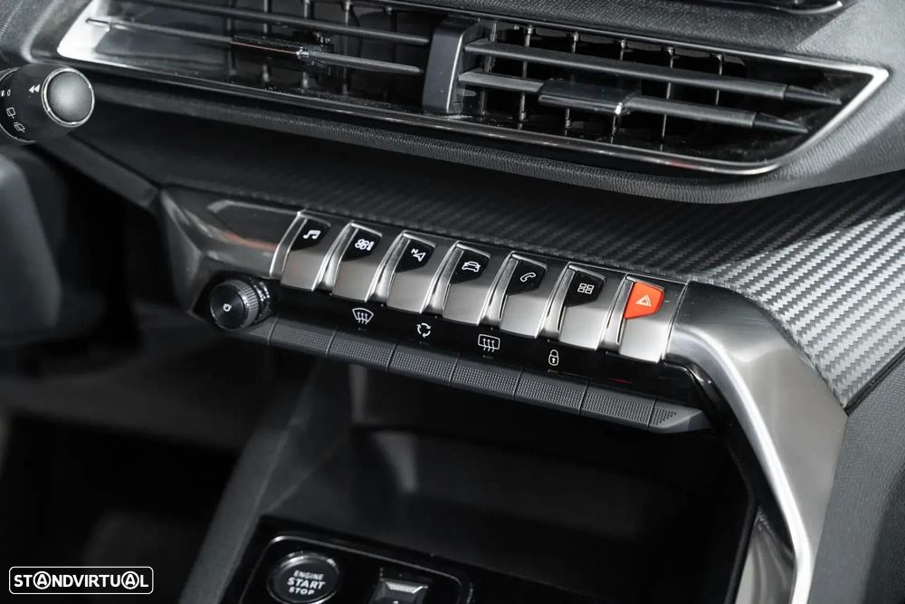 Peugeot 5008 1.5 BlueHDi Allure EAT8 - 13