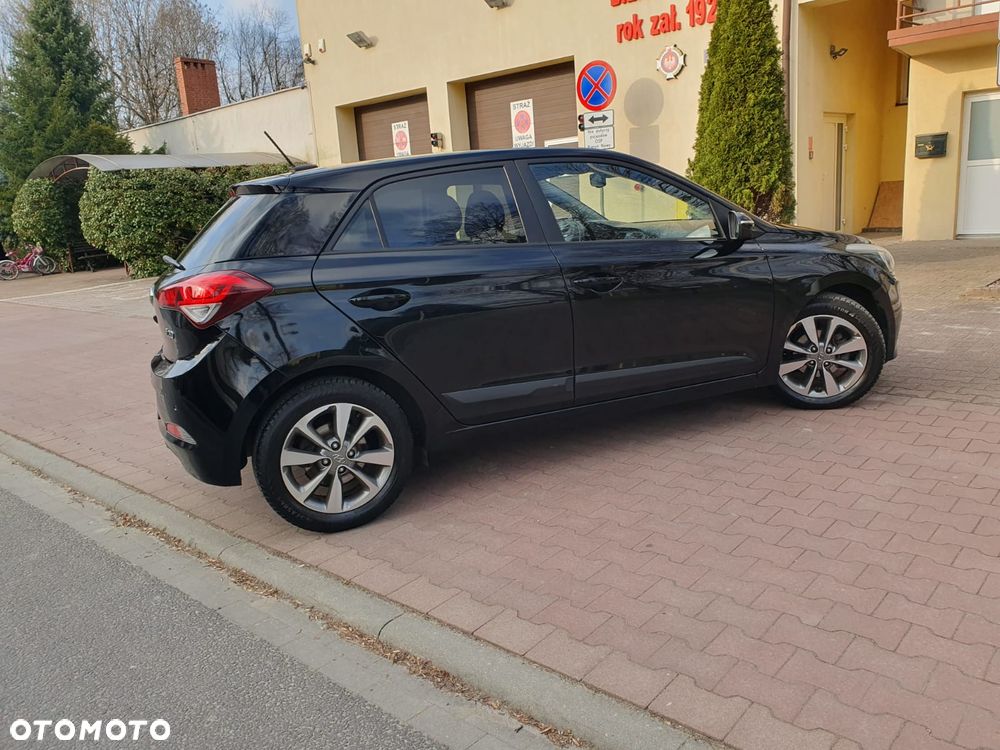 Hyundai i20 blue 1.2 YES!+ - 30