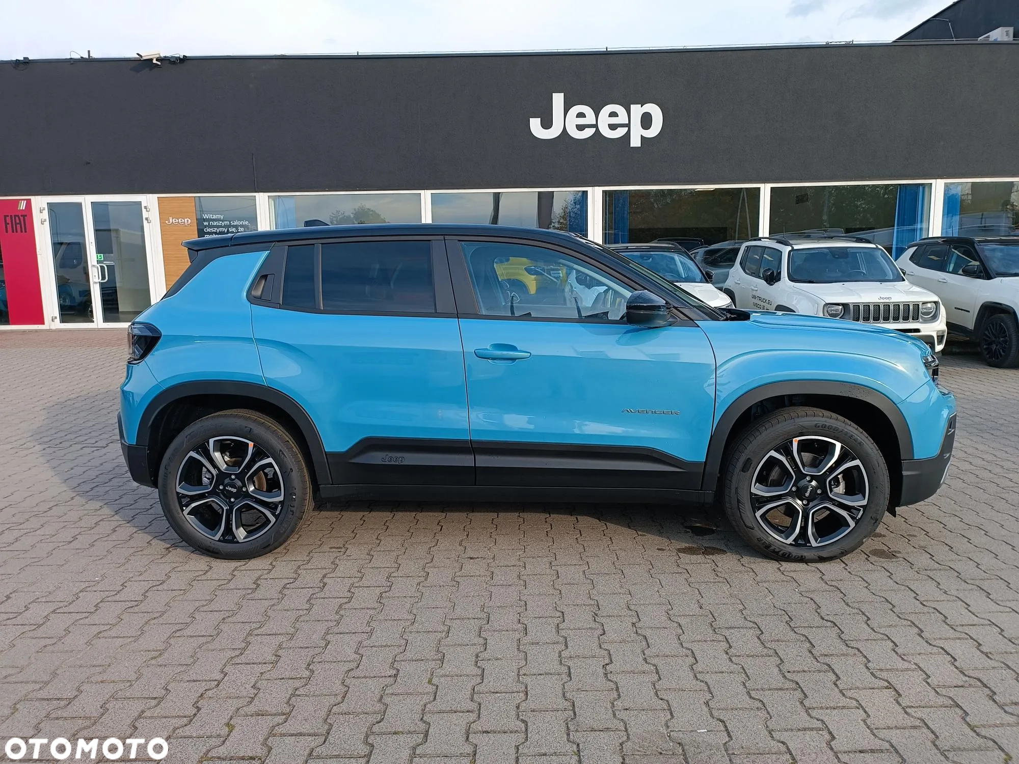 Jeep Avenger 1.2 T3 mHEV Altitude FWD eDCT6 - 7