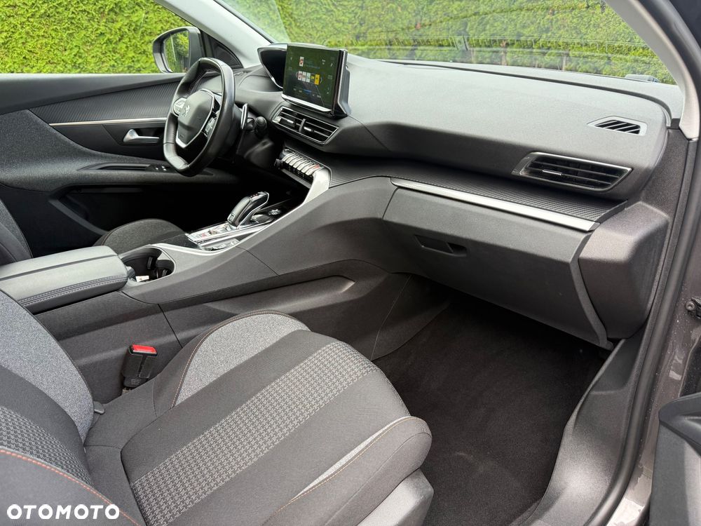 Peugeot 3008 1.5 BlueHDi Active Pack S&S EAT8 - 14