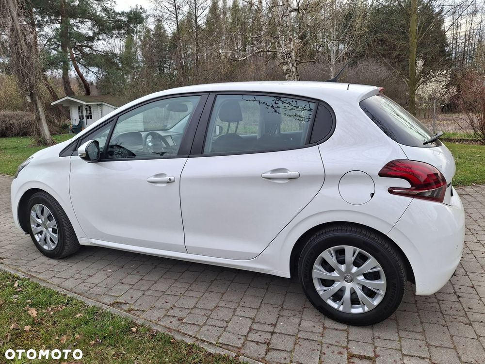 Peugeot 208 1.2 PureTech Allure - 2