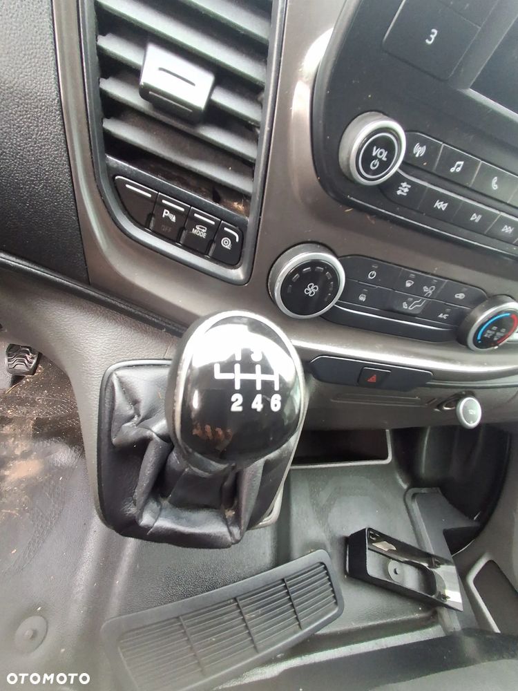 Ford Transit - 16