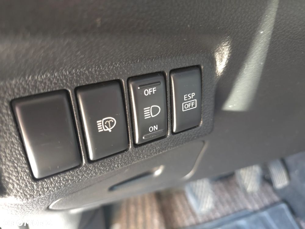Nissan X-Trail 2.0 dCi LE - 17