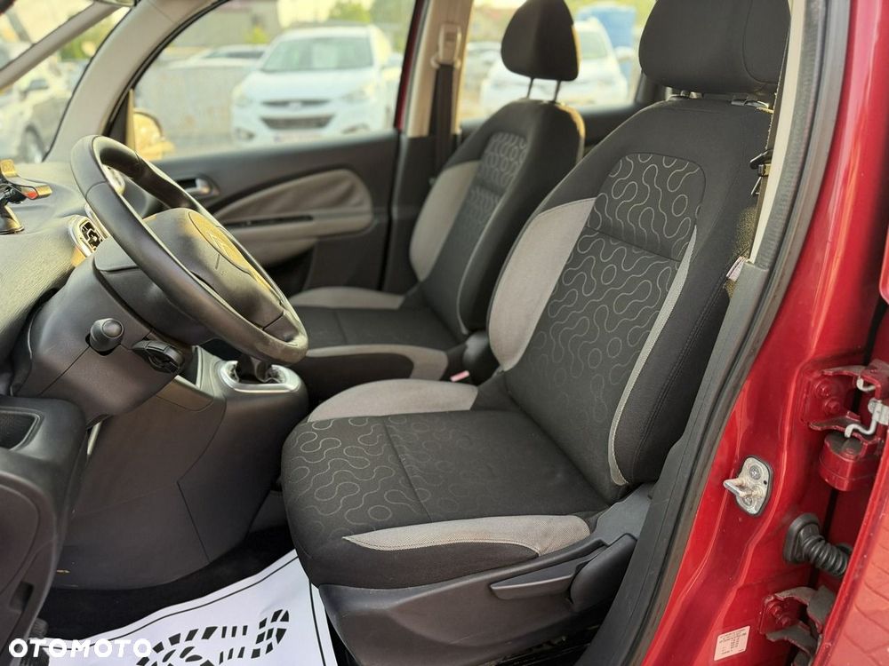 Citroën C3 Picasso 1.4i Attraction - 14