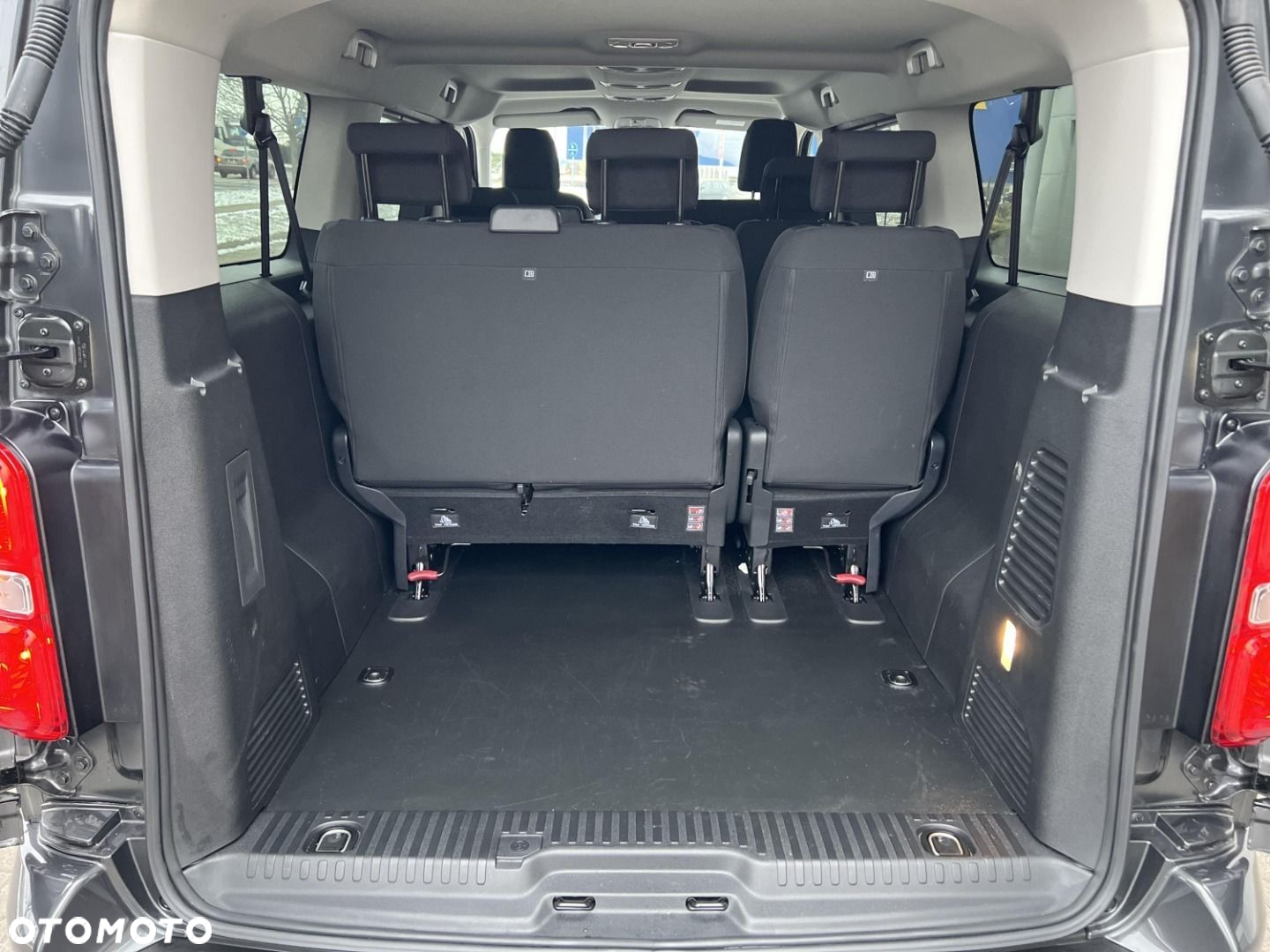 Toyota Proace Verso 2.0 D4-D Long Business - 10