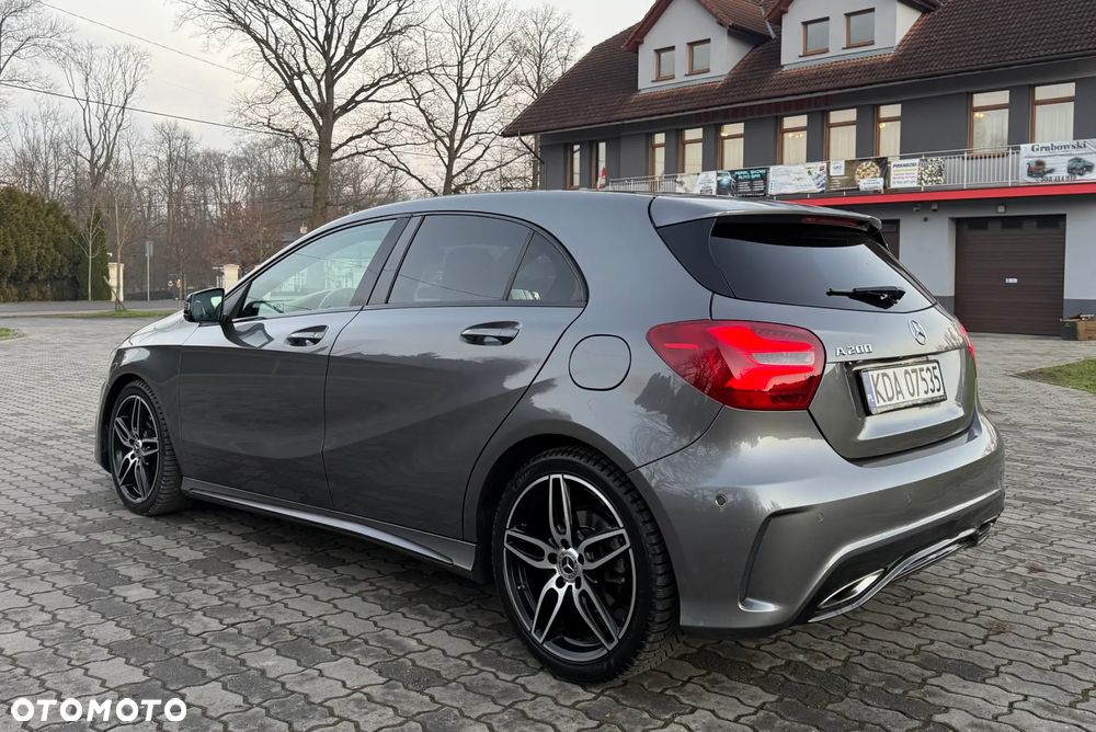 Mercedes-Benz Klasa A 200 7G-DCT AMG Line - 7