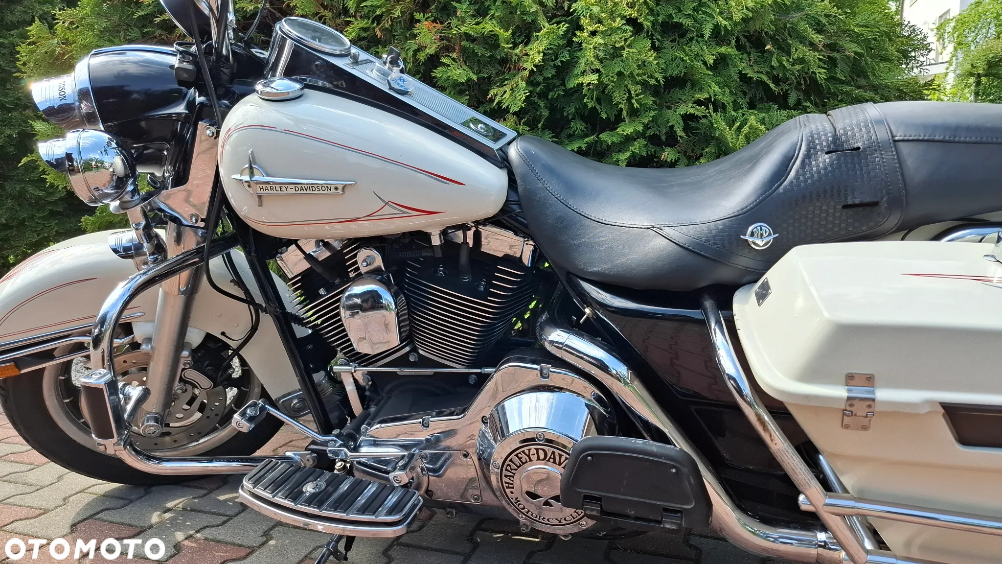 Harley-Davidson Touring Road King - 18