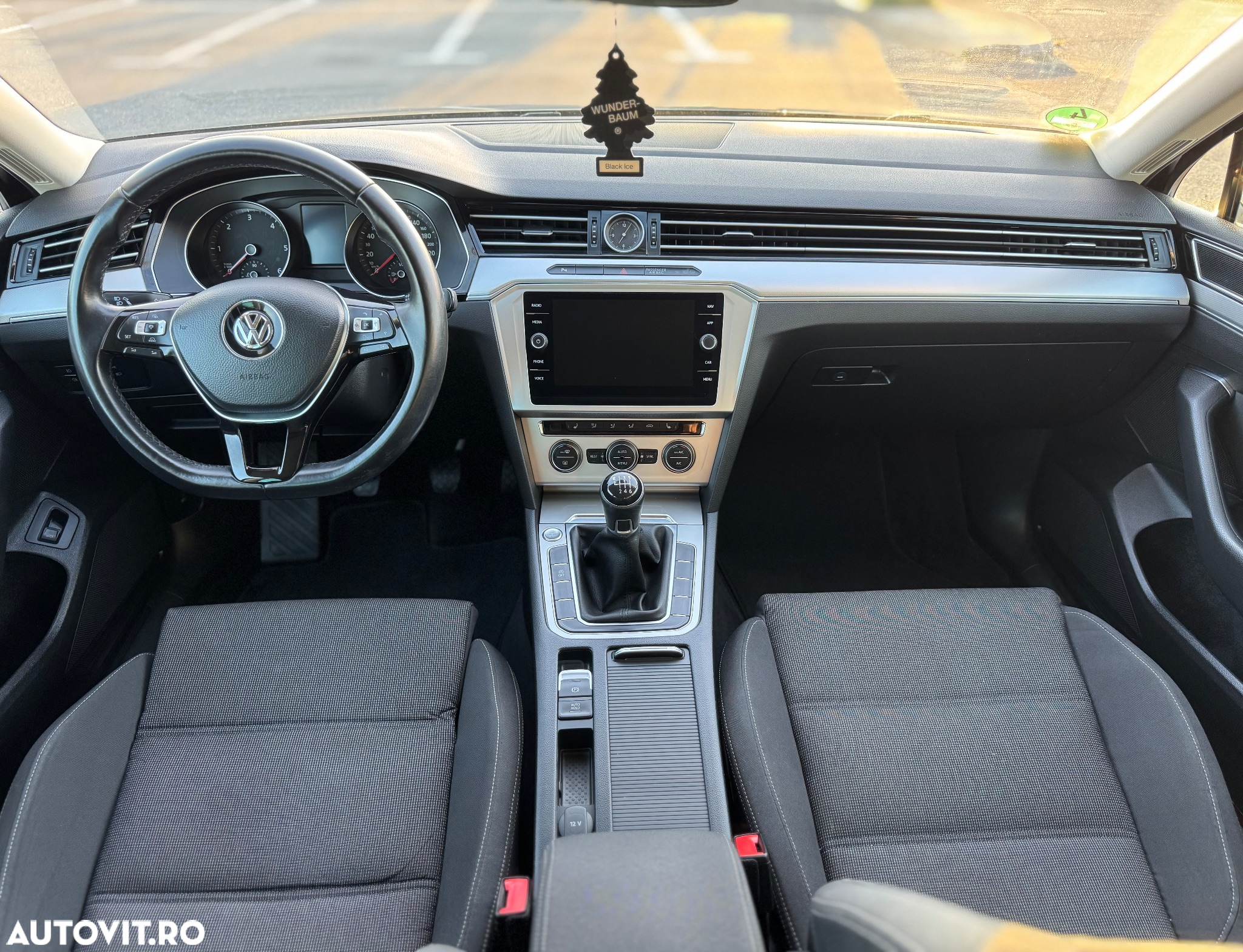 Volkswagen Passat Variant 1.6 TDI Comfortline - 9