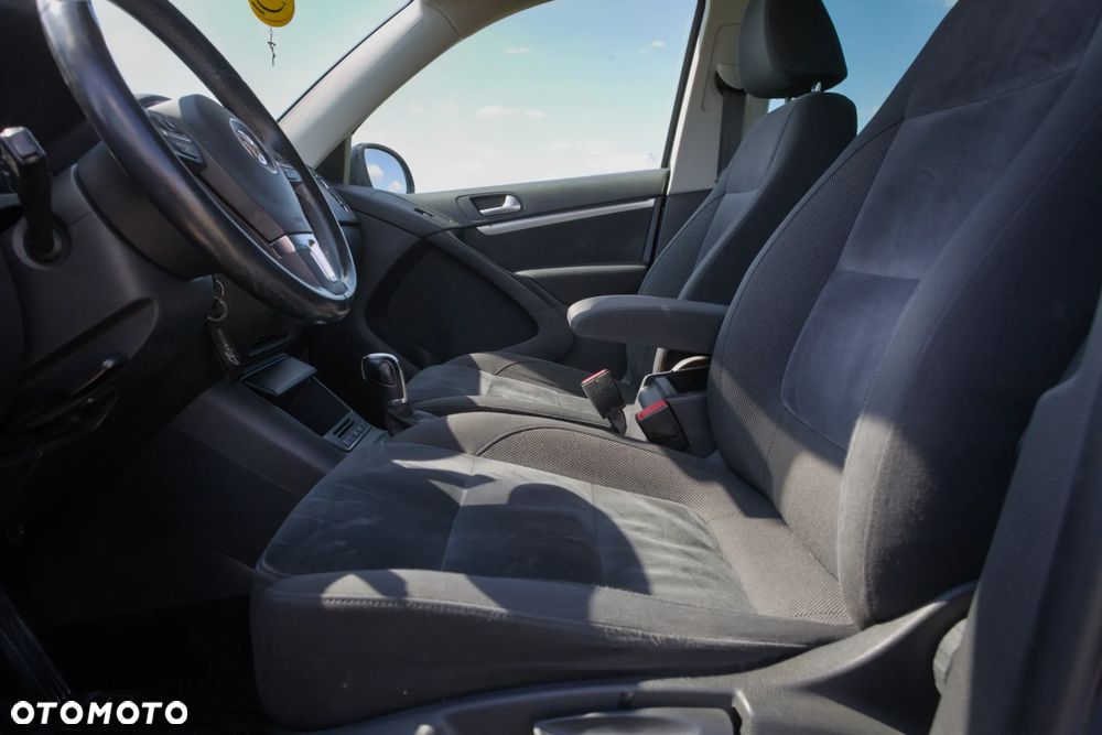 Volkswagen Tiguan 2.0 TDI 4Mot Perfectline R-Style DSG - 18