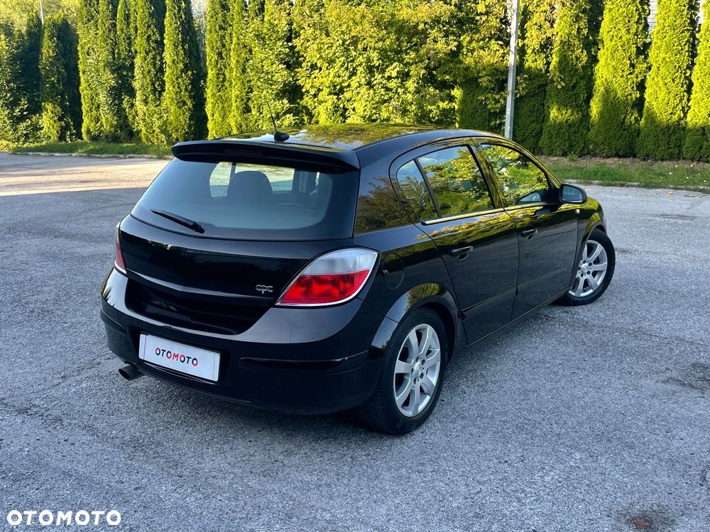 Opel Astra 2.0 Turbo Sport - 19