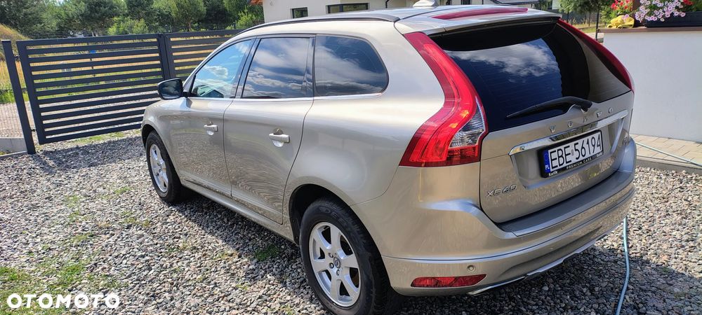 Volvo XC 60 - 4