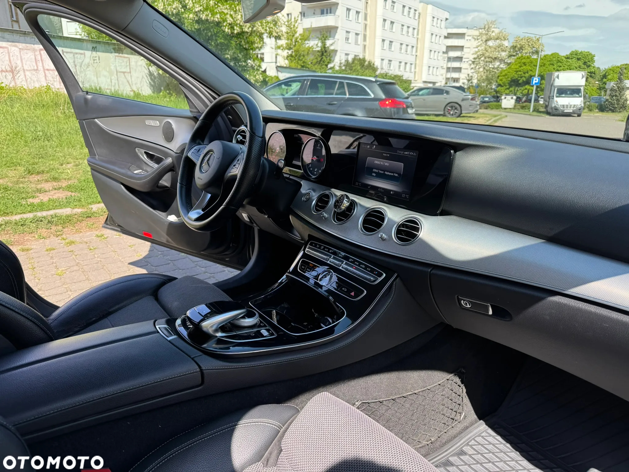 Mercedes-Benz Klasa E 220 d 9G-TRONIC - 9