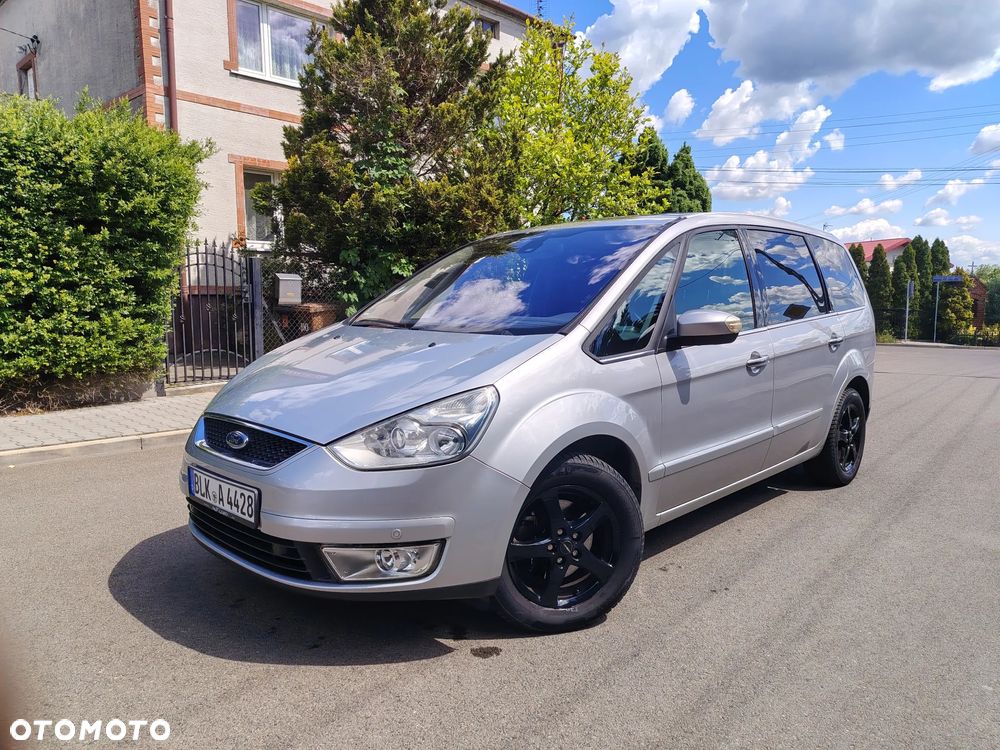 Ford Galaxy 2.0 Ghia - 1